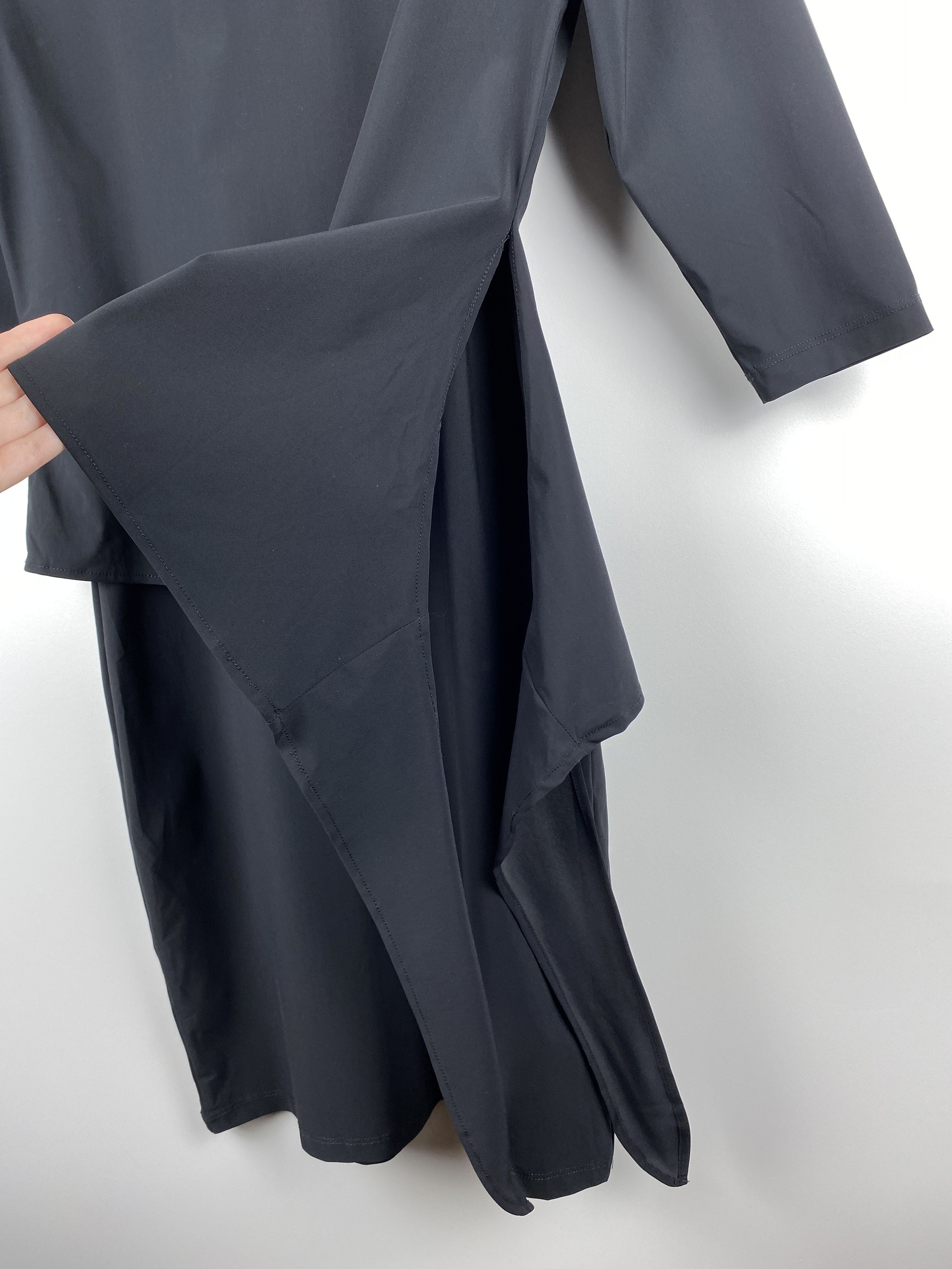 Sarah Pacini Sarah Pacini Elegant Black Dress Made in Italy Size XS Size XS / US 0-2 / IT 36-38 - 4 Thumbnail