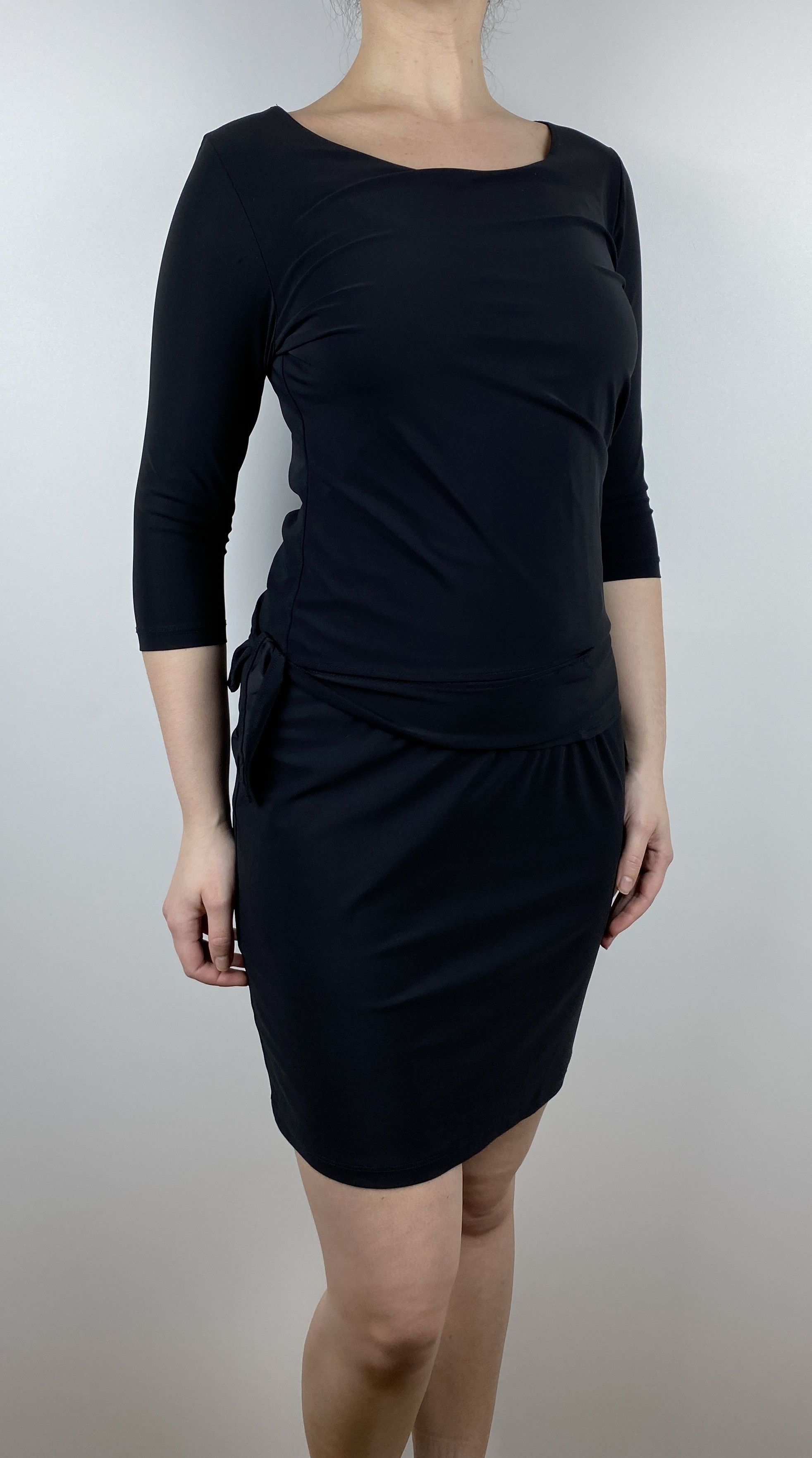 Sarah Pacini Sarah Pacini Elegant Black Dress Made in Italy Size XS Size XS / US 0-2 / IT 36-38 - 1 Thumbnail