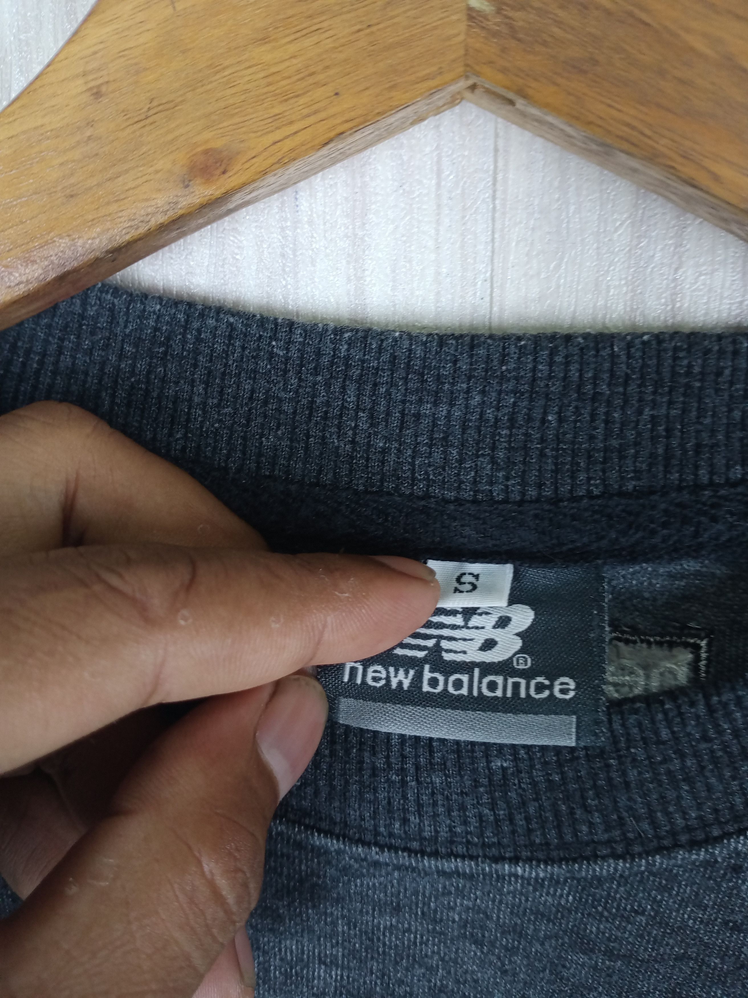 New Balance Vintage New Balance Sweatshirt Big Logo Size US M / EU 48-50 / 2 - 3 Thumbnail