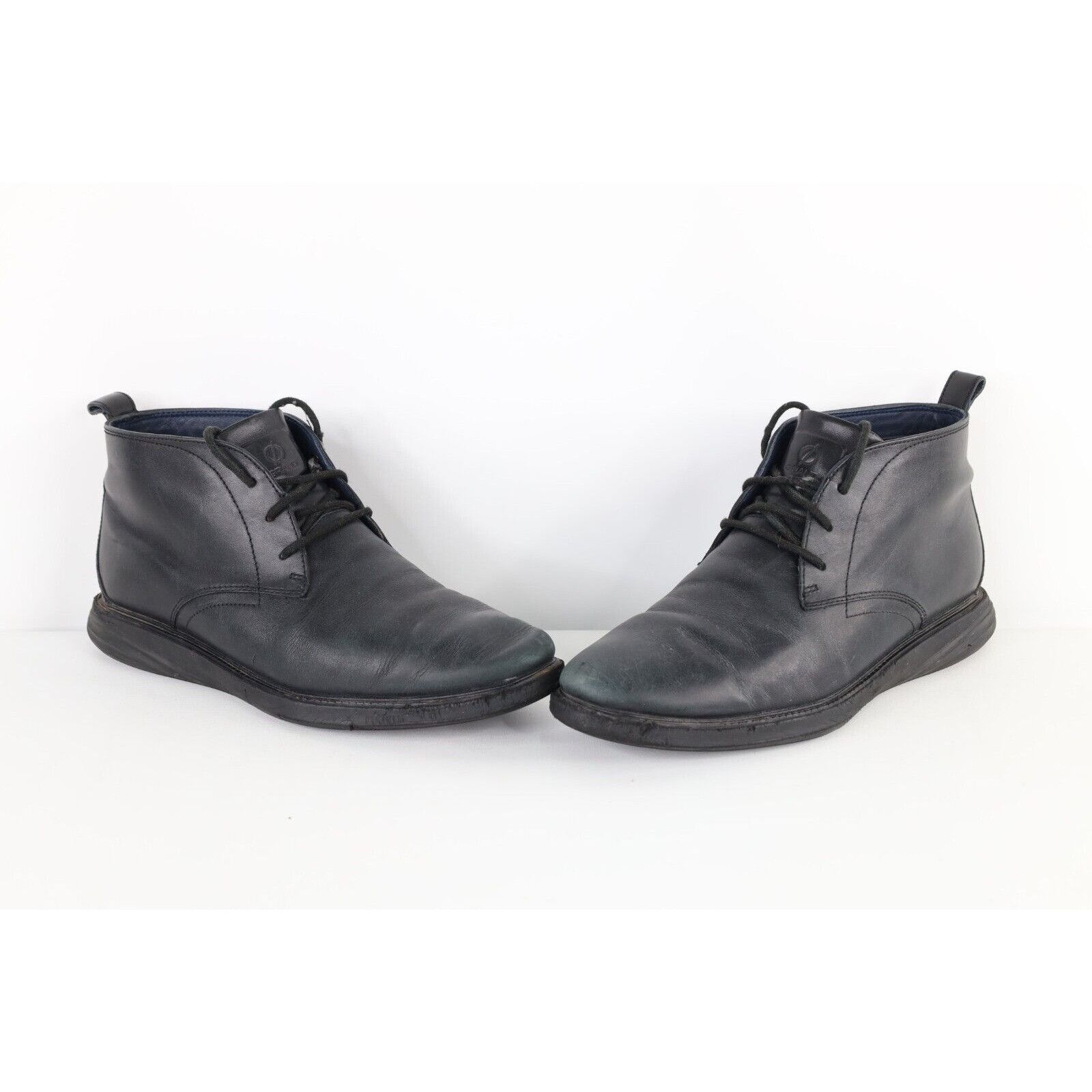 Cole Haan GrandEvolution Distressed Leather Chukka Boots