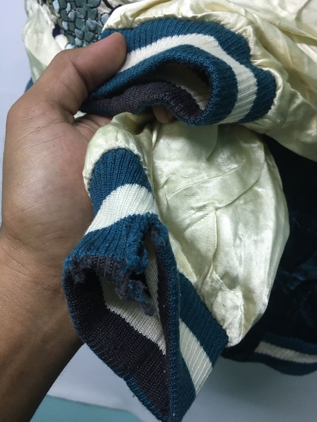 Japanese Brand × Toyo Enterprises Vintage Thrashed Sukajan Emboridery Reversible Size US L / EU 52-54 / 3 - 5 Thumbnail