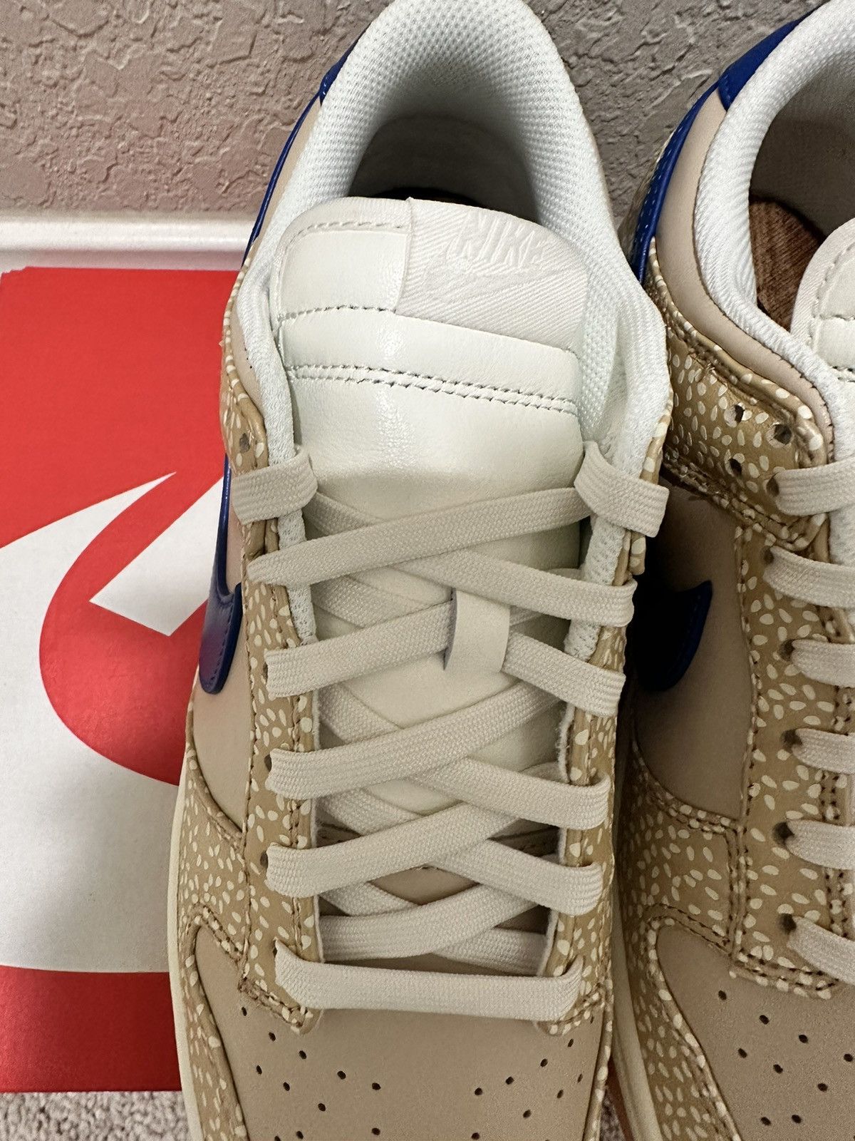 Nike Nike Dunk Low Montreal Bagel Sesame Size US 10 / EU 43 - 6 Thumbnail