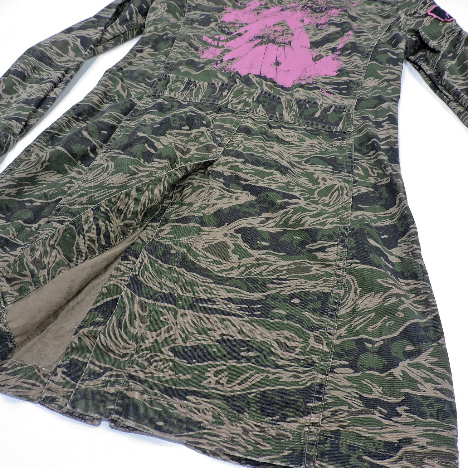 Hysteric Glamour Hysteric Glamour X Destroy All Monsters Tiger Stripe Parka Size M / US 6-8 / IT 42-44 - 12 Thumbnail