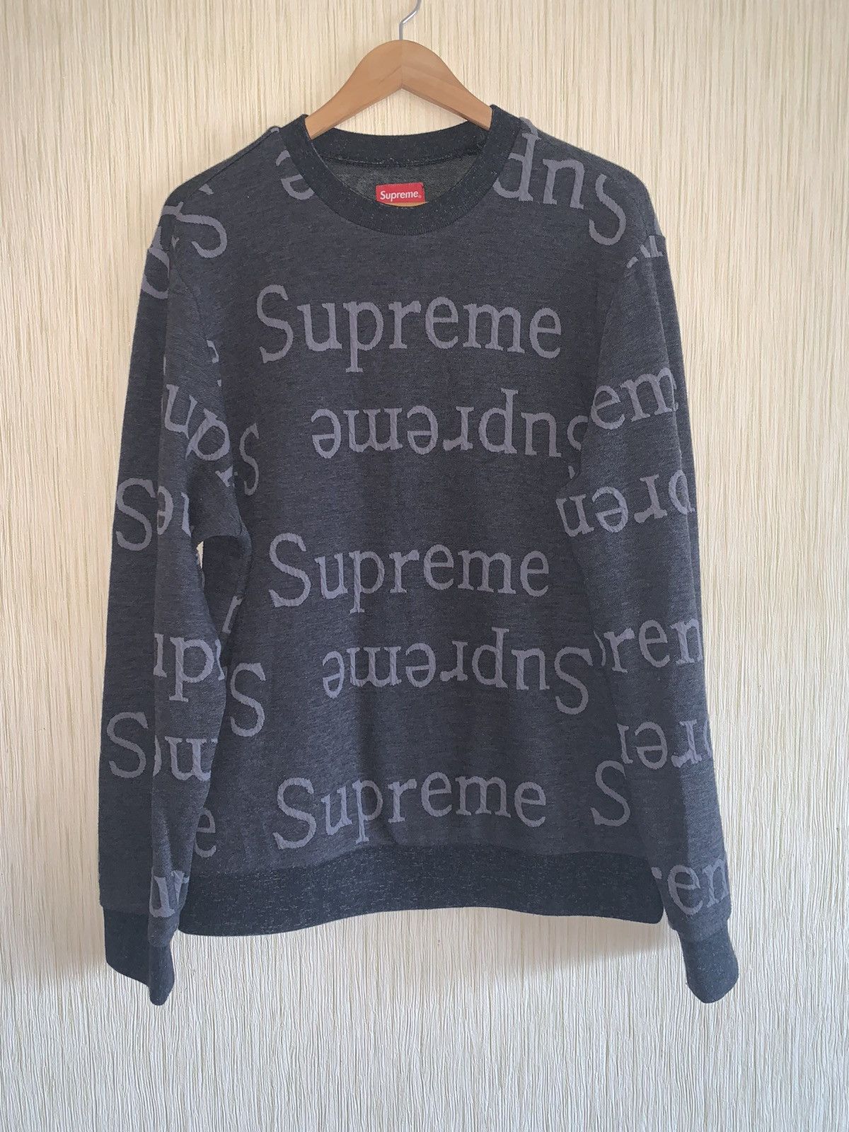 Supreme Rare SS18 Supreme jacquard logo crewneck Size US M / EU 48-50 / 2 - 6 Thumbnail