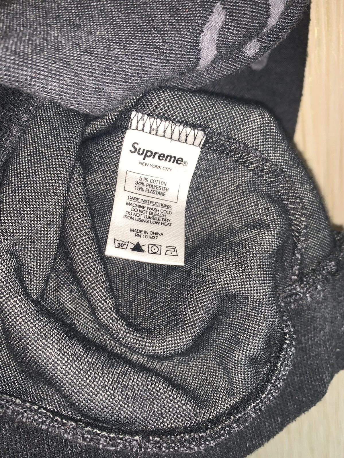 Rare SS18 Supreme jacquard logo crewneck