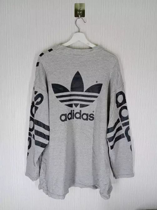 Adidas Vintage Adidas Overprint Big Logo 90s Sweatshirt Size US L / EU 52-54 / 3 - 2 Thumbnail