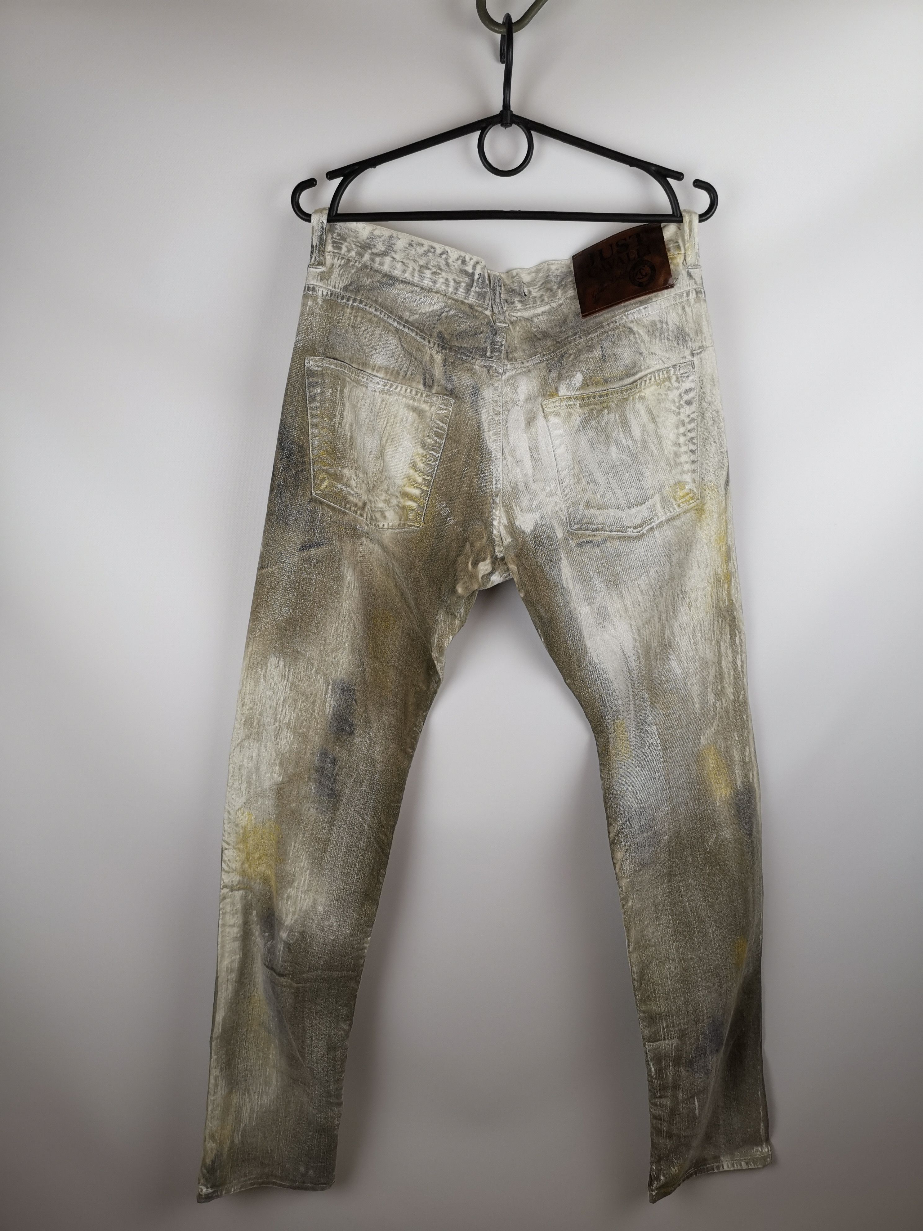 Just Cavalli Just Cavalli Multicolor hand painted distressed denim Jeans Size US 33 - 2 Thumbnail