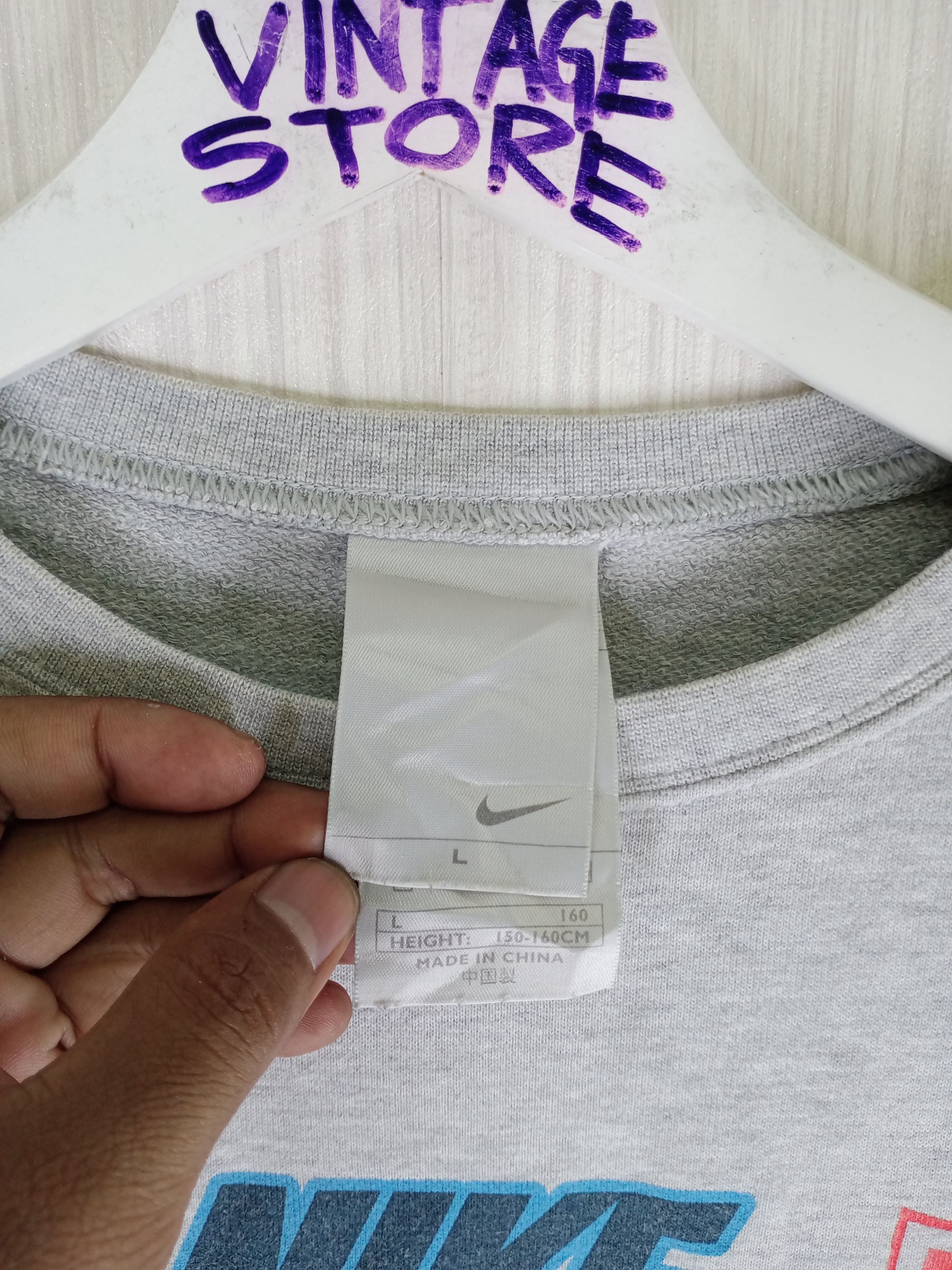 Nike Vintage Nike Sweatshirt Big Logo Size US M / EU 48-50 / 2 - 3 Thumbnail