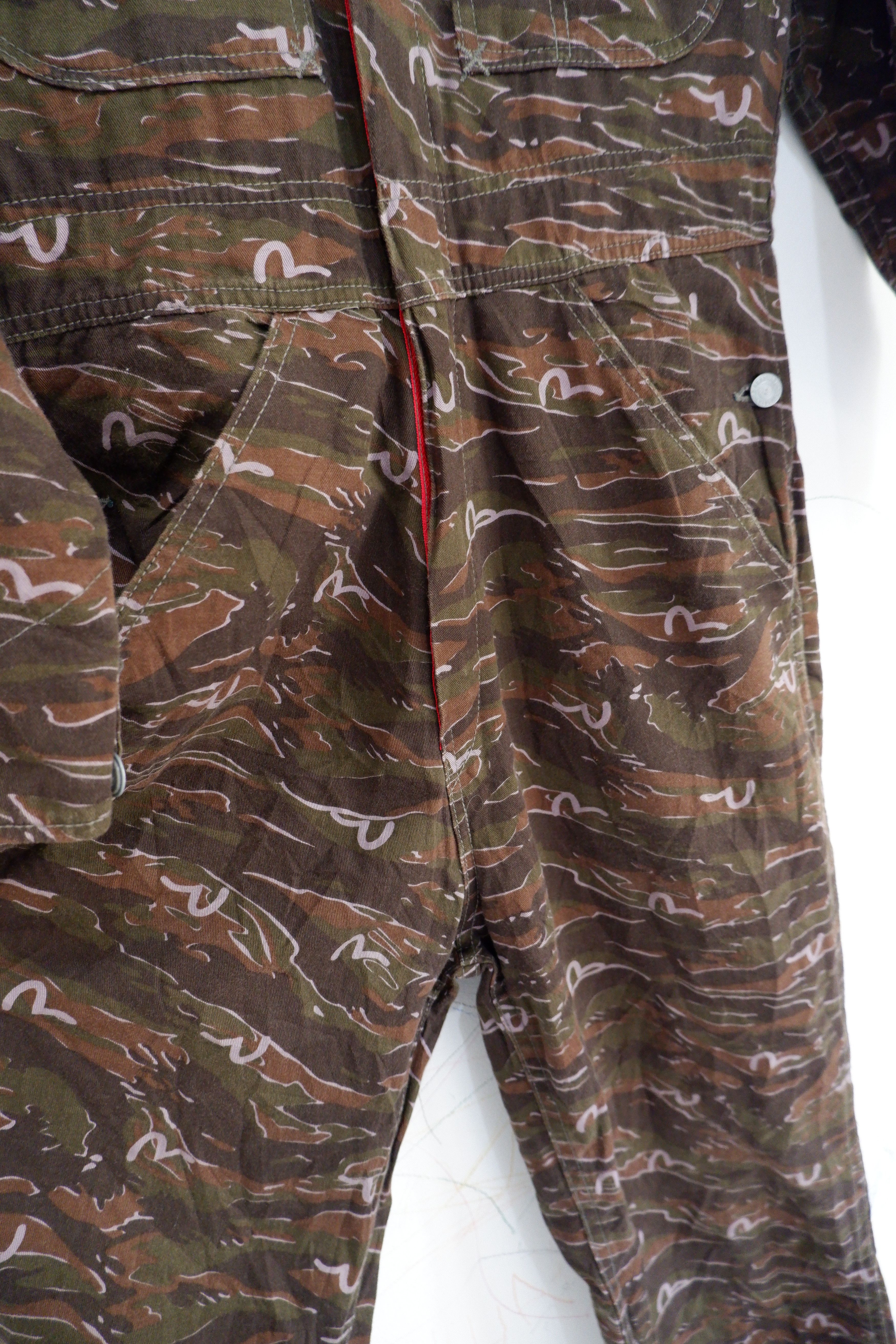 Evisu Vintage Evisu Multi Logo Camo Coveralls Size US 32 / EU 48 - 5 Thumbnail
