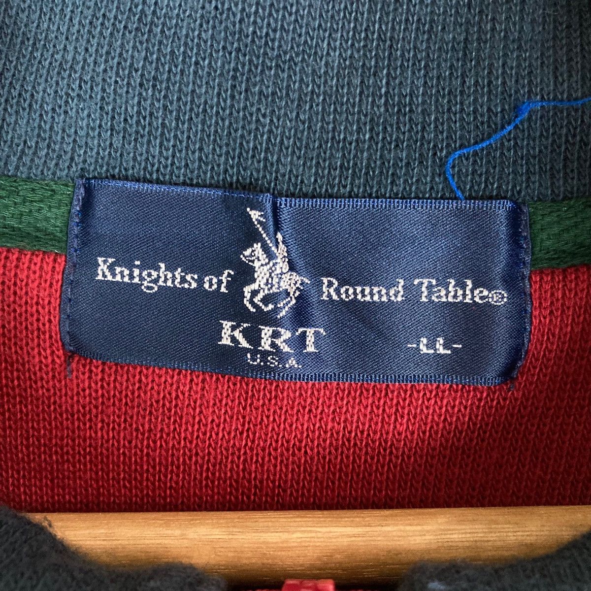 Vintage Vintage Knights of Round Table Quarter Zip Pullover Jumper Size US XL / EU 56 / 4 - 8 Thumbnail