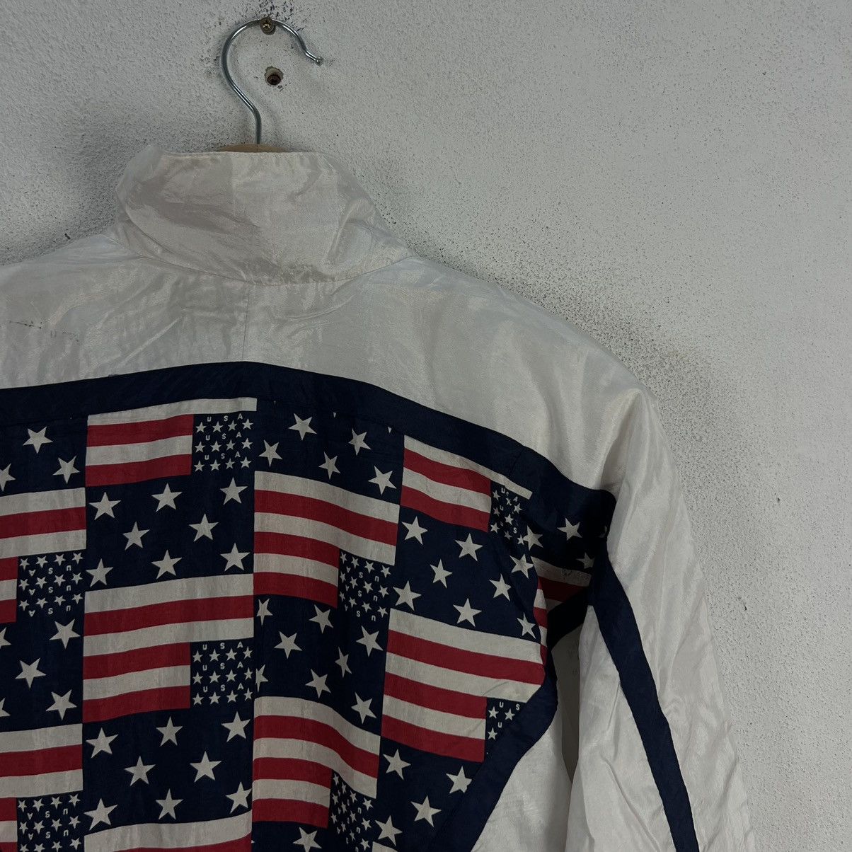 Japanese Brand VINTAGE LAVON PETITE BOMBER JACKET DESIGN FULL PRINT USA Size US M / EU 48-50 / 2 - 7 Thumbnail