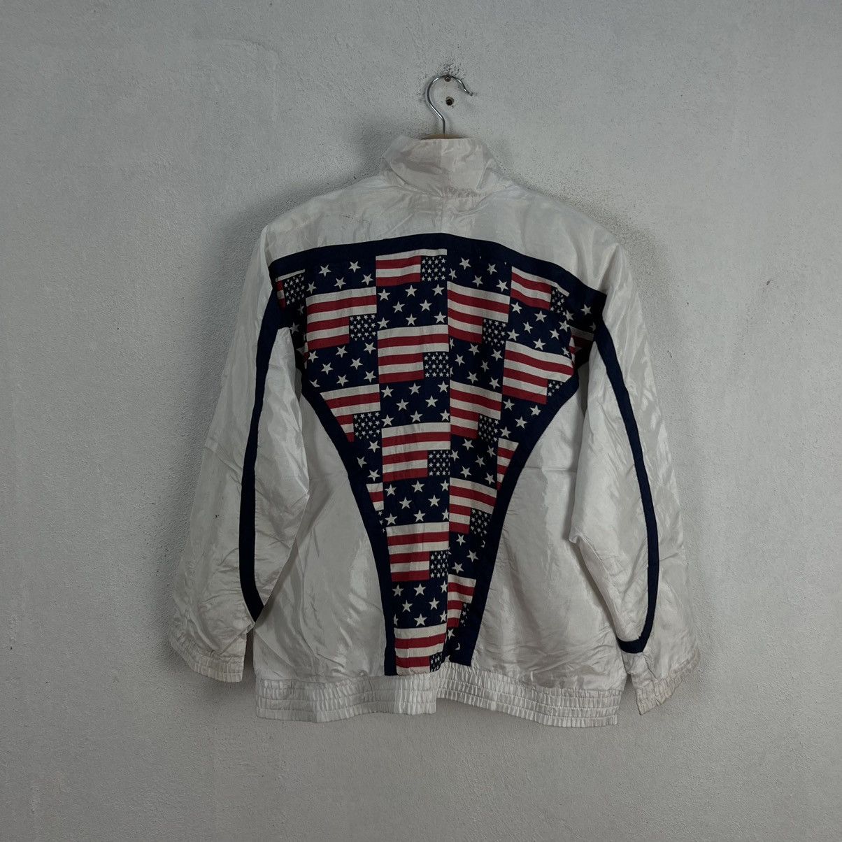 Japanese Brand VINTAGE LAVON PETITE BOMBER JACKET DESIGN FULL PRINT USA Size US M / EU 48-50 / 2 - 5 Thumbnail