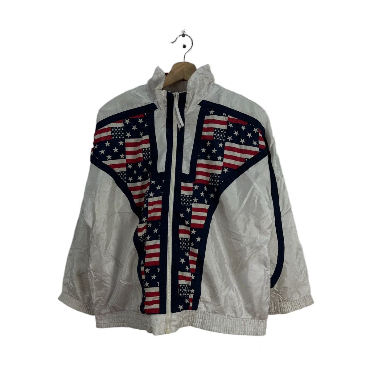 Japanese Brand VINTAGE LAVON PETITE BOMBER JACKET DESIGN FULL PRINT USA Size US M / EU 48-50 / 2 - 1 Thumbnail