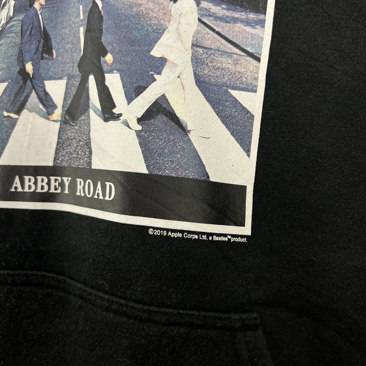 Band Tees RARE HOODIE BAND THE BEATLES ABBEY ROAD BIG LOGO Size US M / EU 48-50 / 2 - 6 Thumbnail