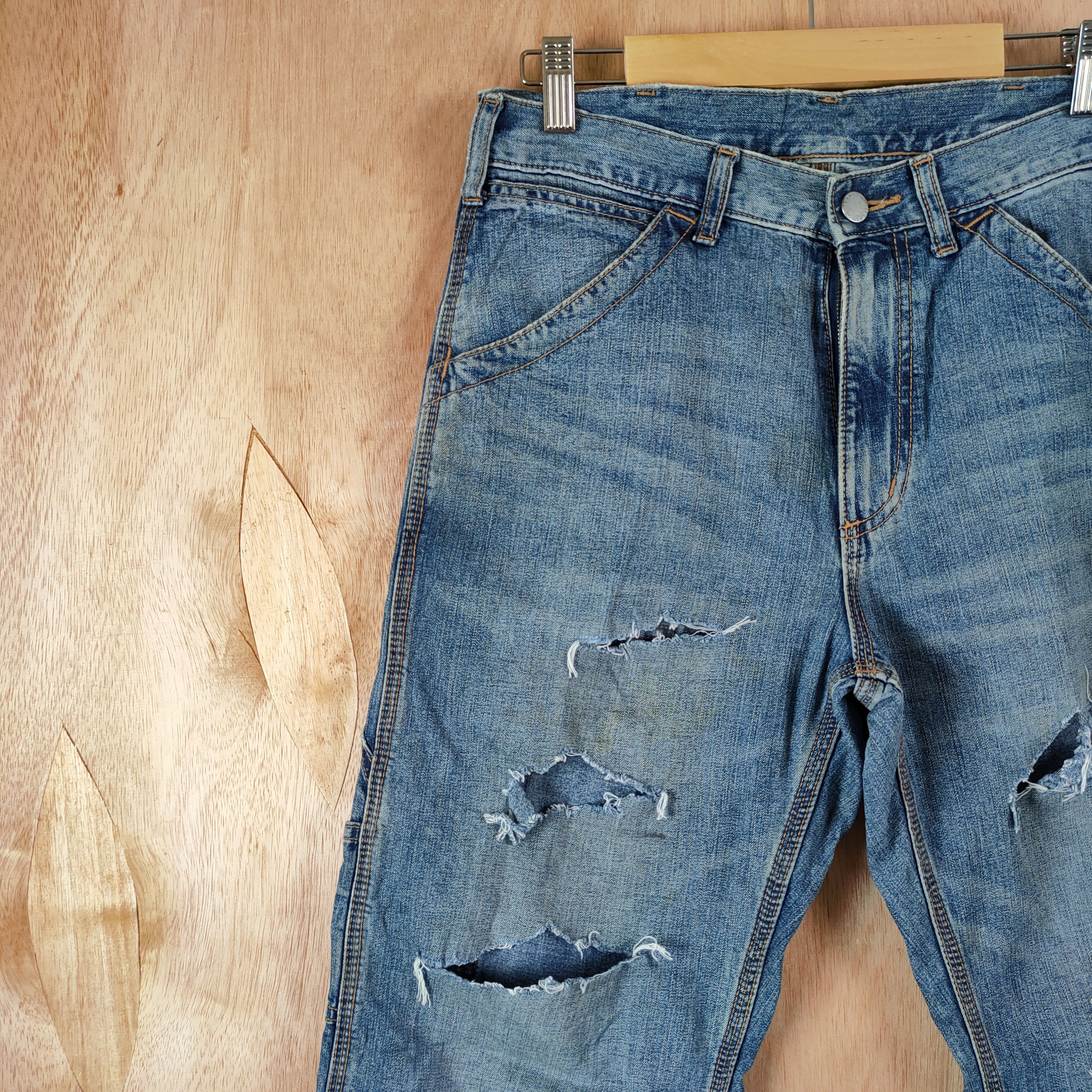 Japanese Brand JAPAN GU DISTRESSED DENIM JEANS PANTS KURT KOBAIN STYLE Size US 29 - 11 Thumbnail