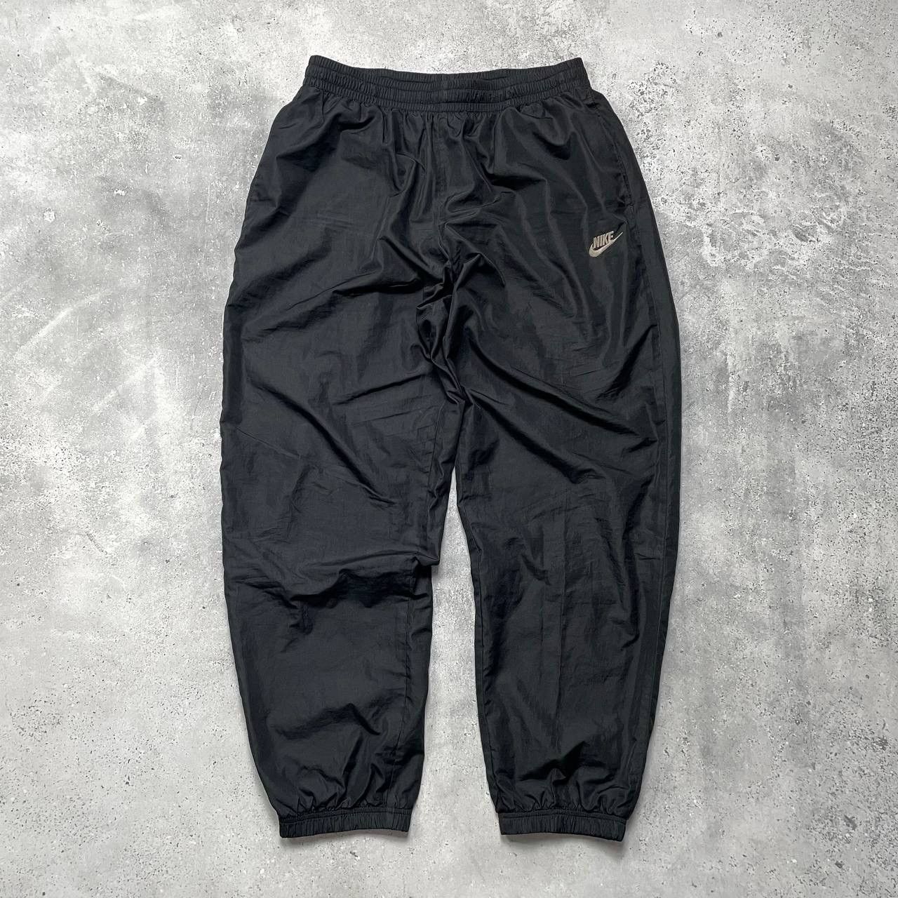 Nike Vintage 2000s Nike Nylon Track Pants Black Size Size US 36 / EU 52 - 1 Thumbnail