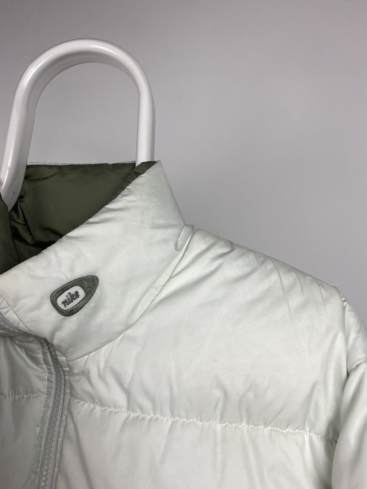 Nike × Vintage Nike vintage white puffer jacket 2000s Size US S / EU 44-46 / 1 - 2 Thumbnail