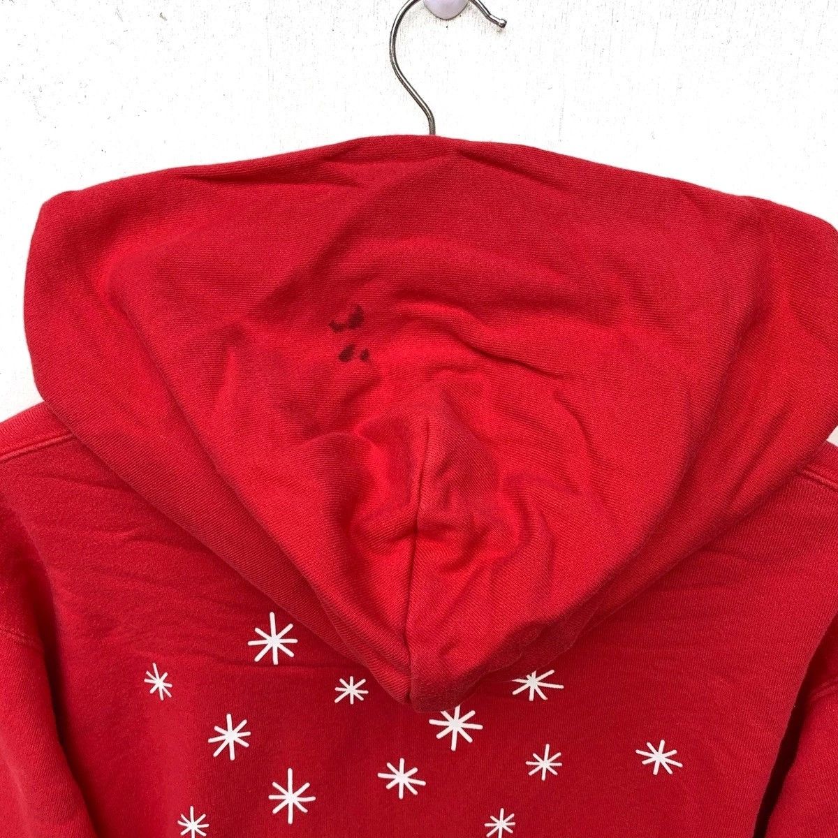 Coca Cola × Japanese Brand × Uniqlo Coca-Cola Collab Uniqlo Red Hoodie Pullover Sweatshirt Size US L / EU 52-54 / 3 - 5 Thumbnail