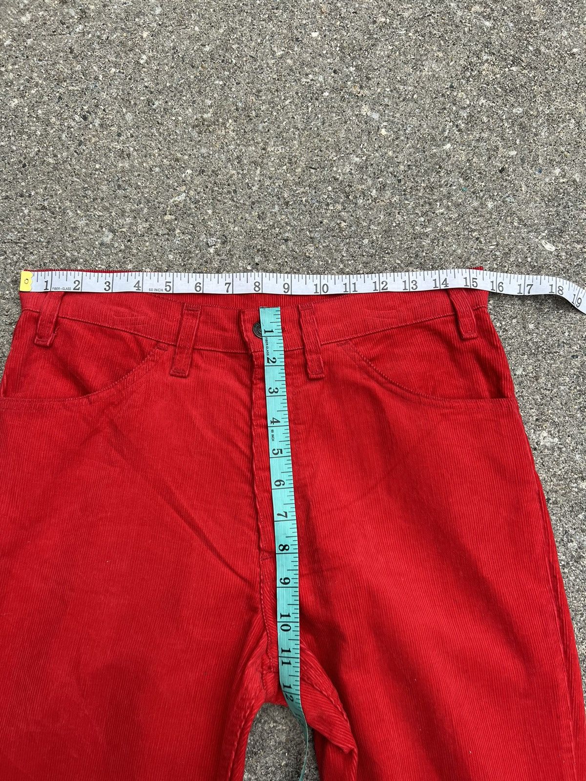 Levi's Vintage 70s Levi’s 646 Red Corduroy Flare Jeans Size US 31 - 2 Thumbnail
