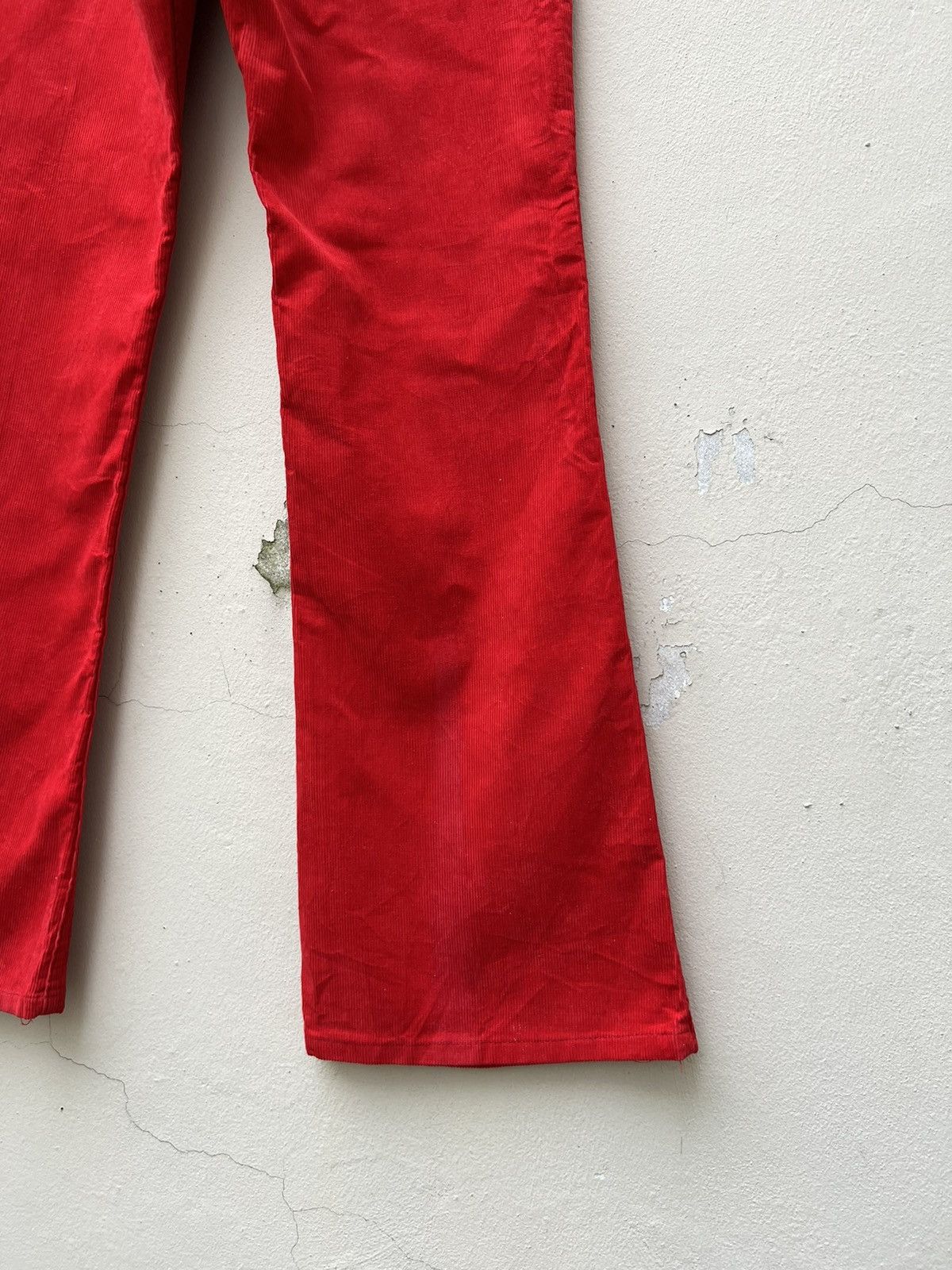 Levi's Vintage 70s Levi’s 646 Red Corduroy Flare Jeans Size US 31 - 19 Thumbnail