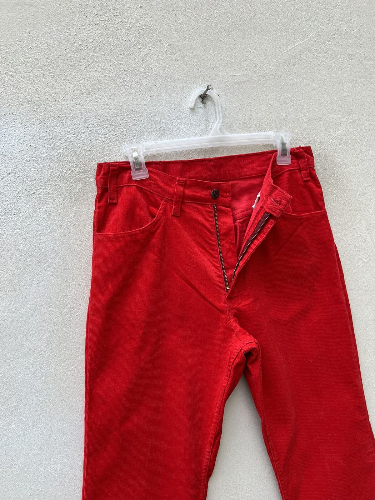 Levi's Vintage 70s Levi’s 646 Red Corduroy Flare Jeans Size US 31 - 9 Thumbnail