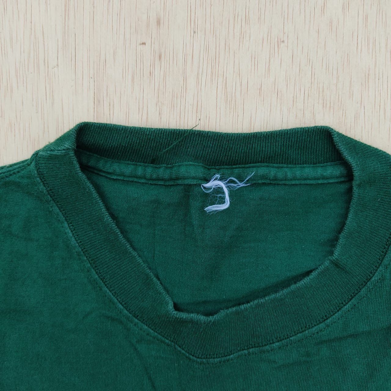 Vintage vintage tee D - 23 Guam usa Size US L / EU 52-54 / 3 - 5 Thumbnail