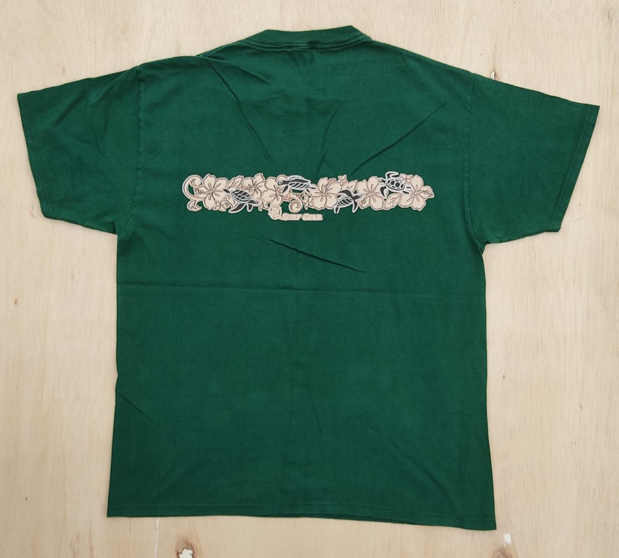 Vintage vintage tee D - 23 Guam usa Size US L / EU 52-54 / 3 - 3 Thumbnail