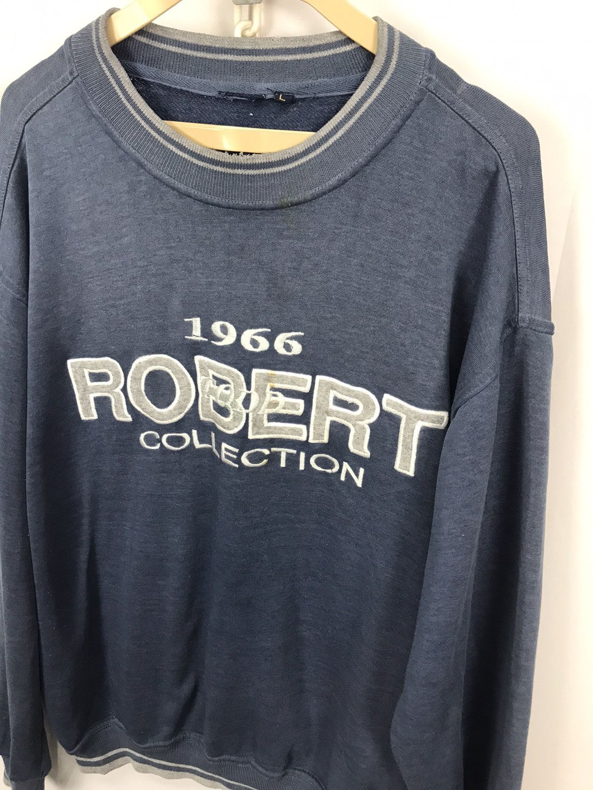 Vintage Vintage Robert collection spellout distressed sweatshirt Size US L / EU 52-54 / 3 - 4 Thumbnail