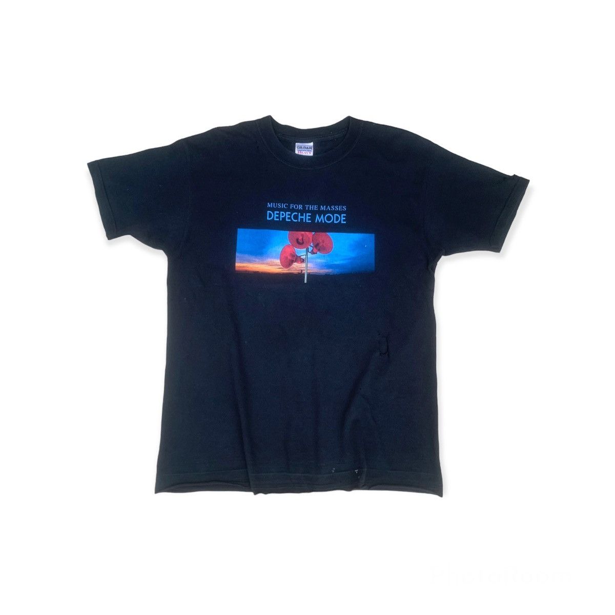 image of Avant Garde x Band Tees Vintage Depeche Mode Music For The Masses Tour Band Tshirt in Black (Size M