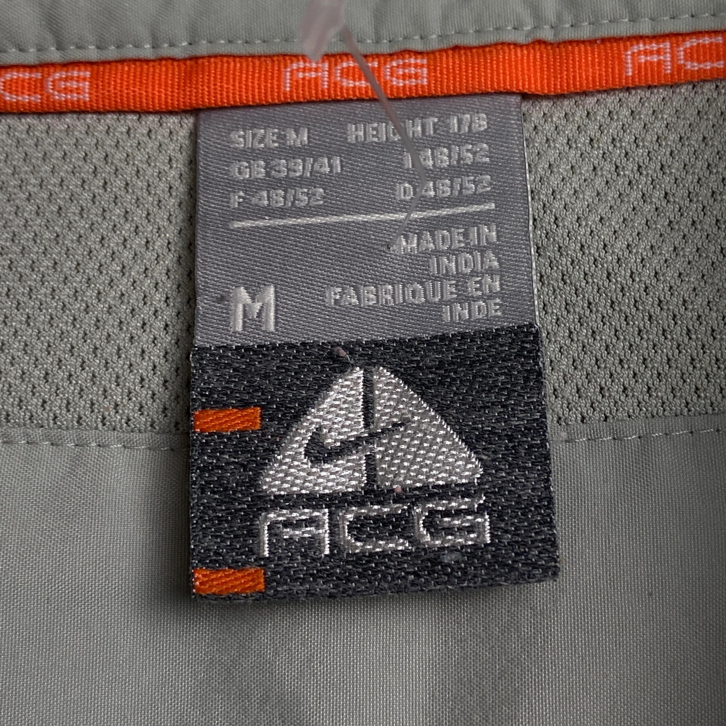 Nike × Nike ACG Mens Shirt Short Sleeve Nike ACG Size M Size US M / EU 48-50 / 2 - 4 Thumbnail