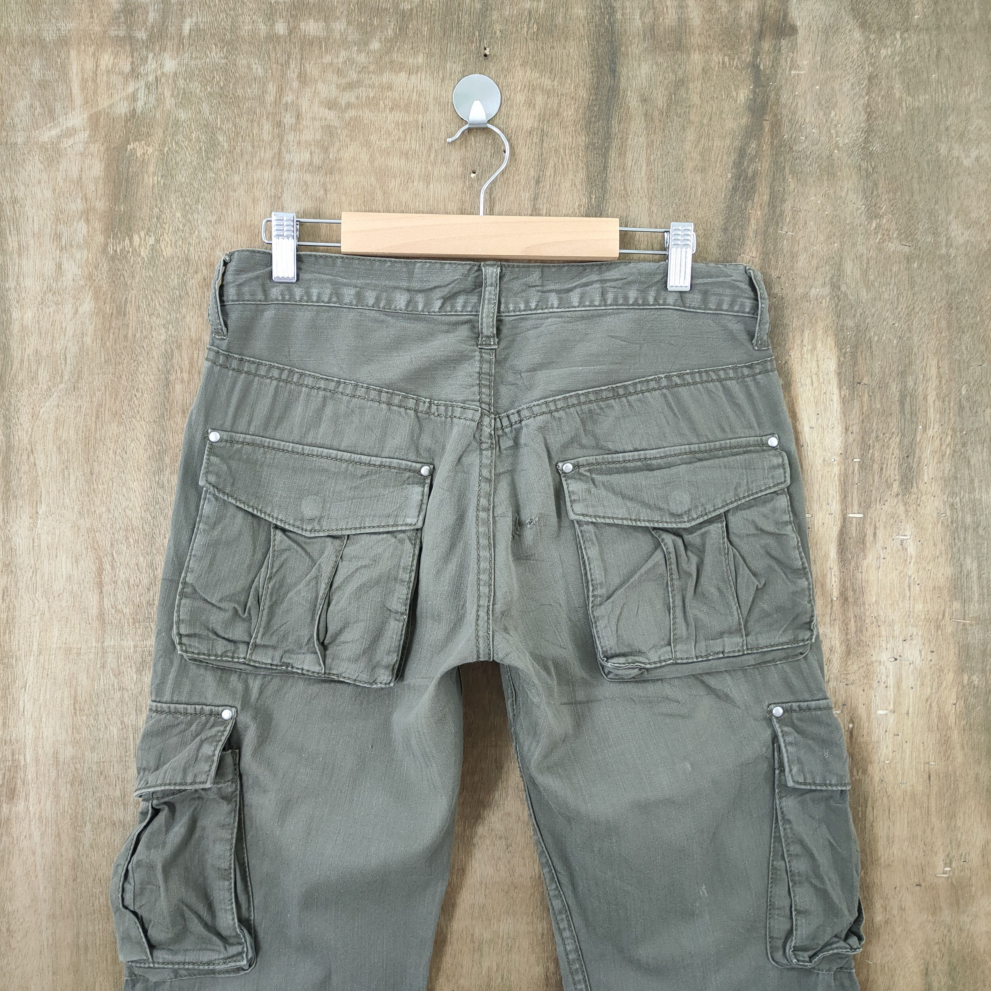Takeo Kikuchi VINTAGE TAKEO KIKUCHI CARGO PANTS Size US 30 / EU 46 - 5 Thumbnail