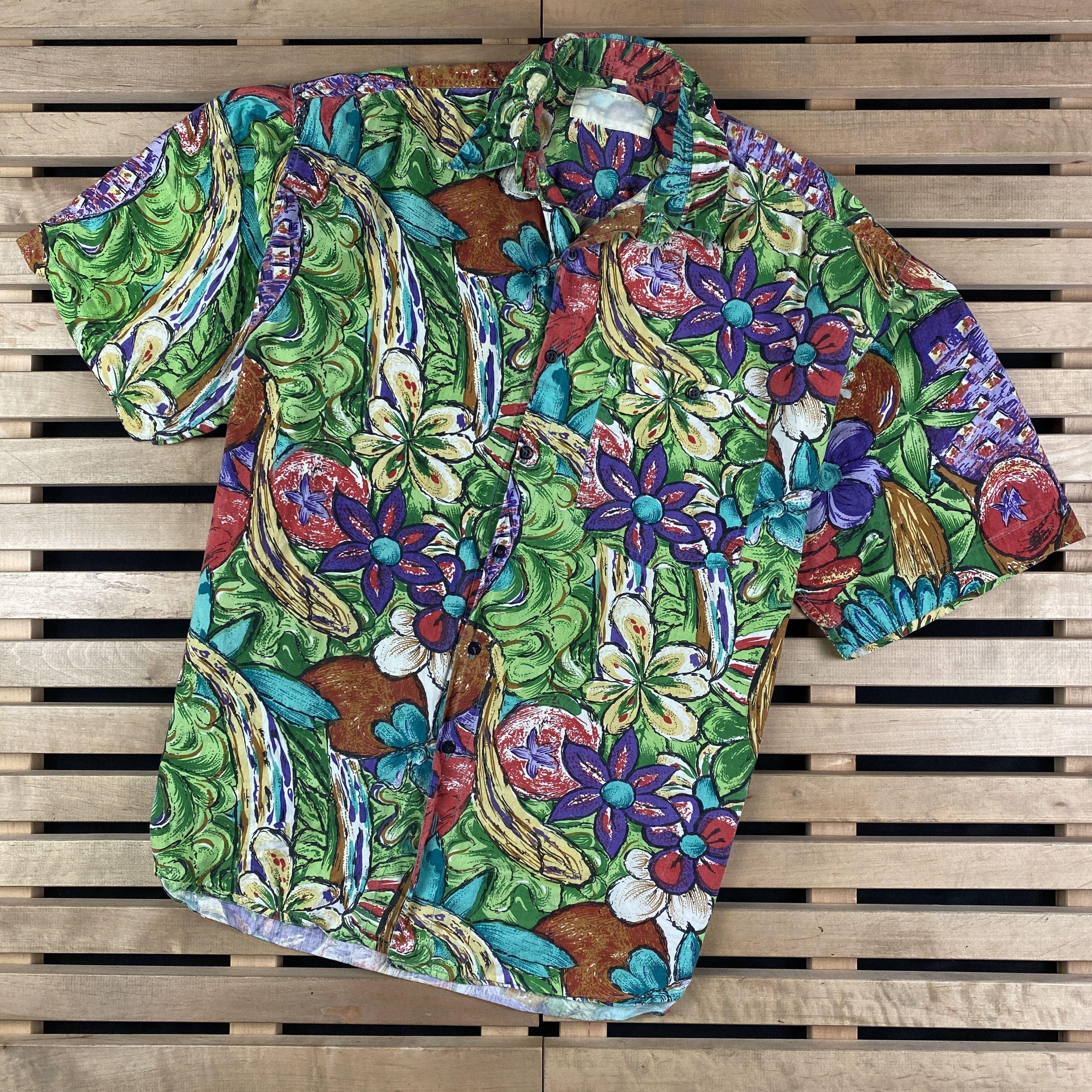 Vintage Mens Vintage Hawaiian Crazy Shirt Size XL Size US XL / EU 56 / 4 - 1 Thumbnail