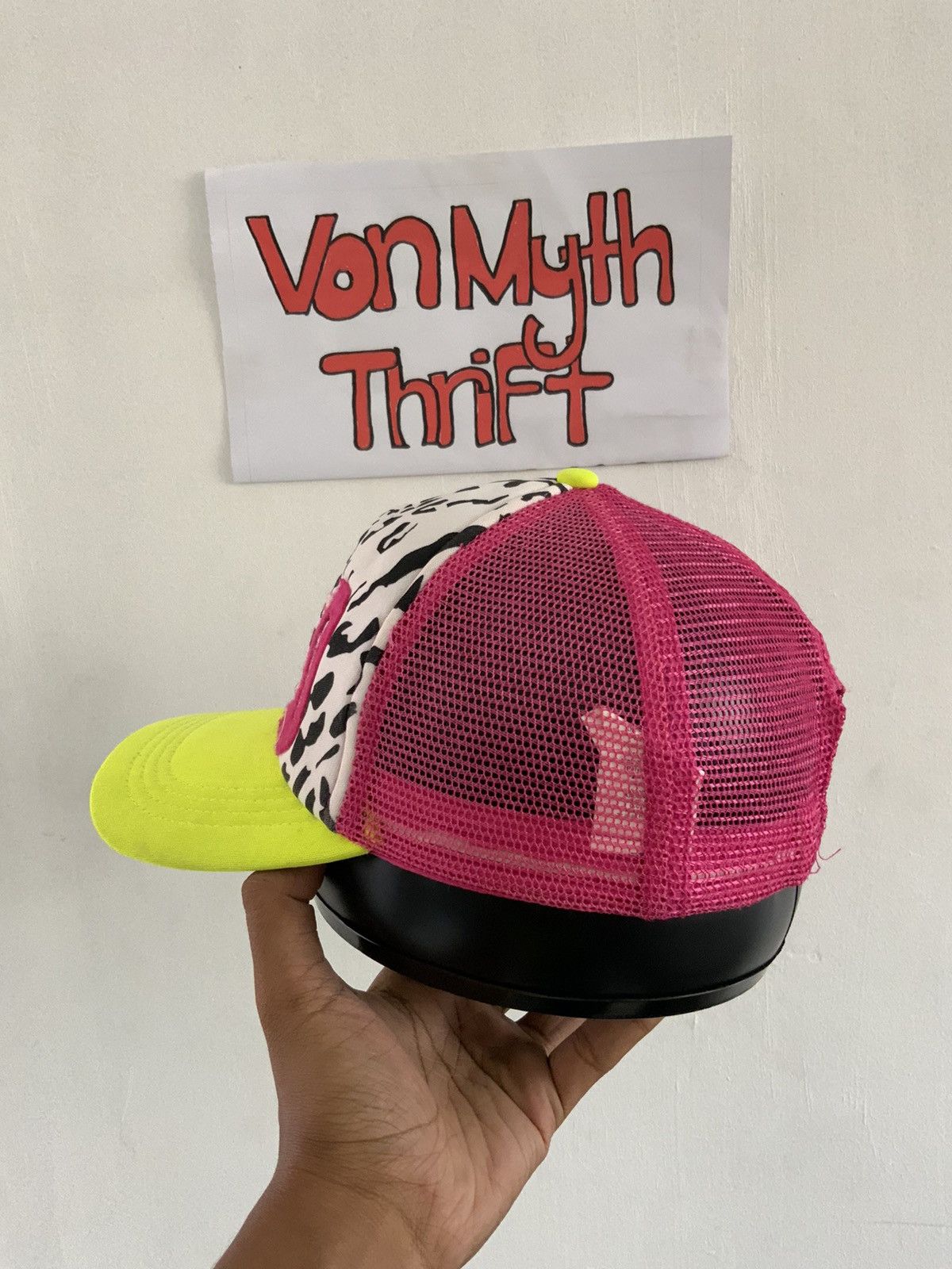 Japanese Brand WILD Spellout Zebra Trucker Hat Size ONE SIZE - 3 Thumbnail