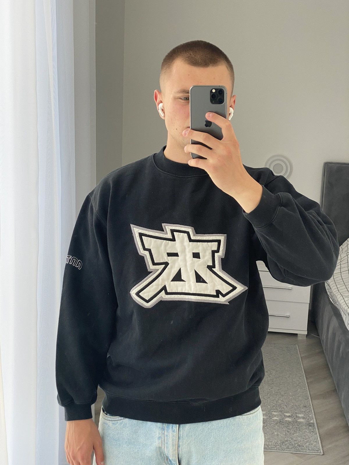 Tribal Streetwear × Vintage 90s Vintage Tribal sweatshirt USA hip hop rap wu wear Size US S / EU 44-46 / 1 - 6 Thumbnail