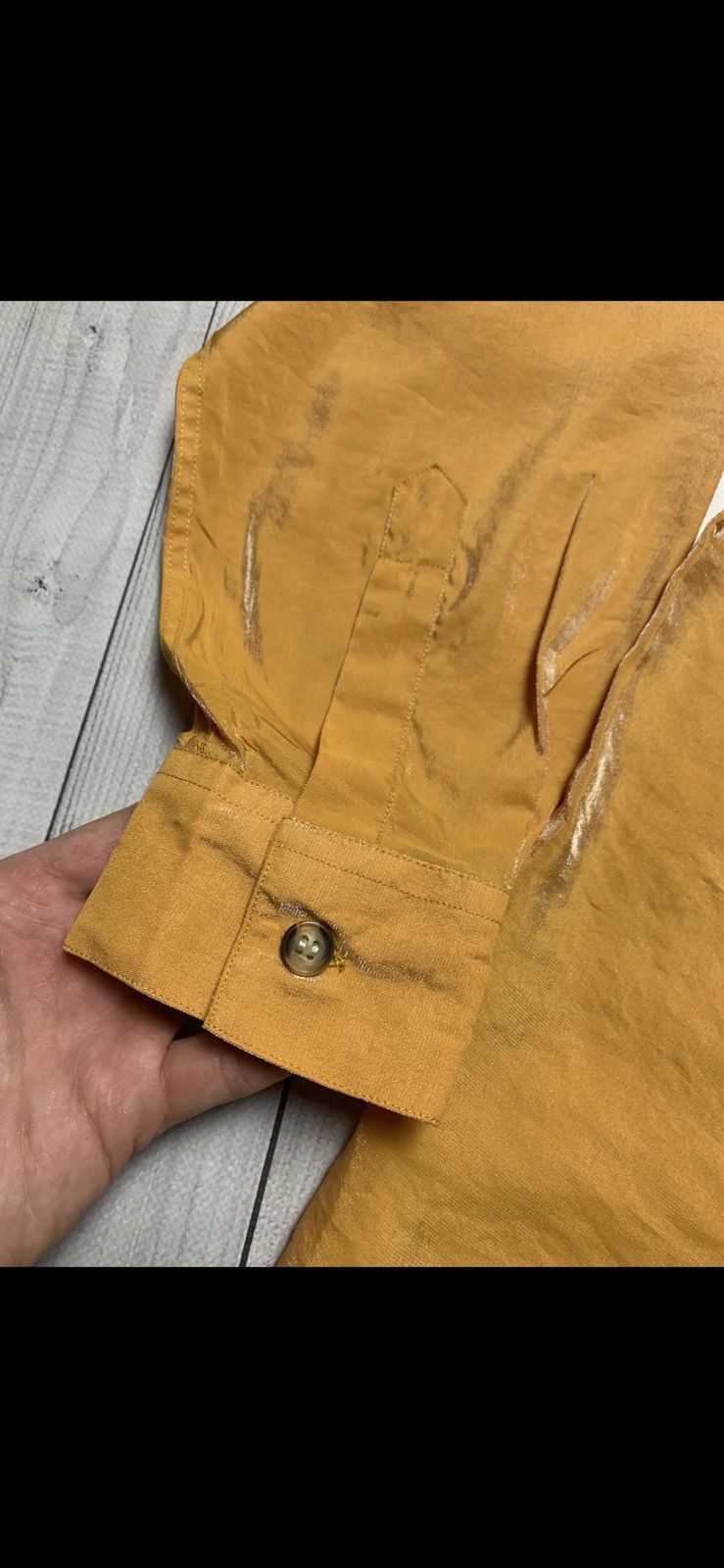 Versace × Vintage Vintage Versace shirt gold rare nylon size M Size US M / EU 48-50 / 2 - 5 Thumbnail