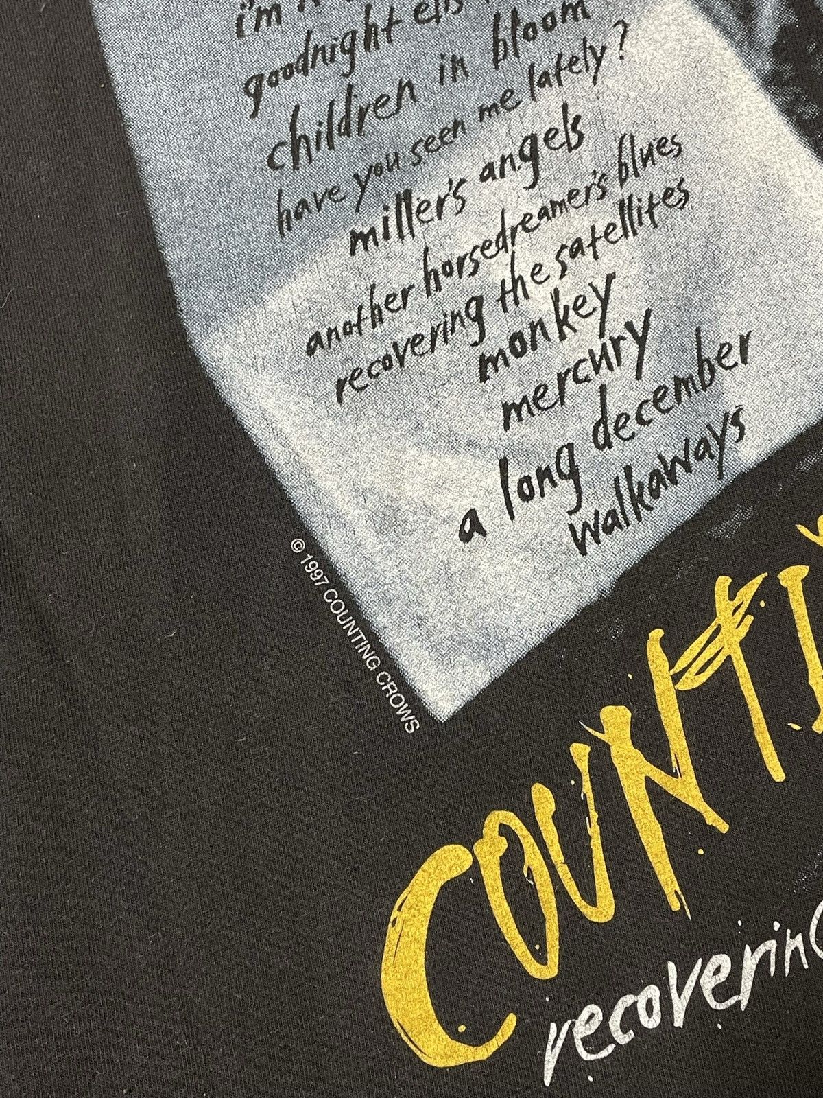 Band Tees Vintage 1997 Counting Crows ‘Recovering the Satellites’ Tee Size US L / EU 52-54 / 3 - 6 Thumbnail