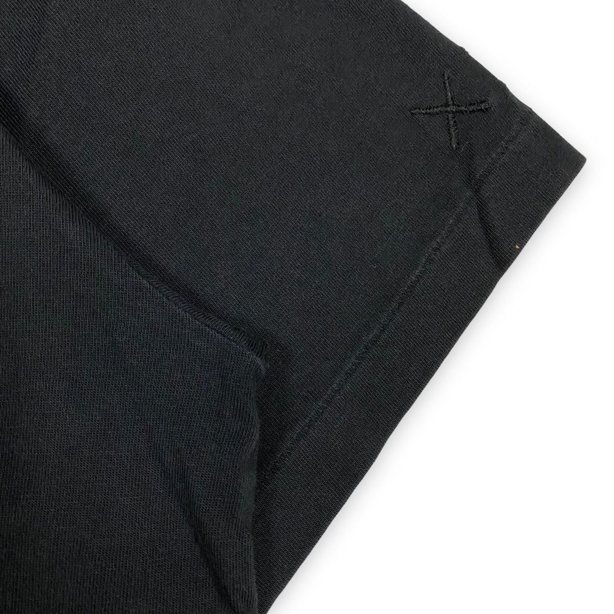 Japanese Brand × Kaws × Uniqlo KAWS UNIQLO BIG PRINTED T SHIRT Size US L / EU 52-54 / 3 - 5 Thumbnail