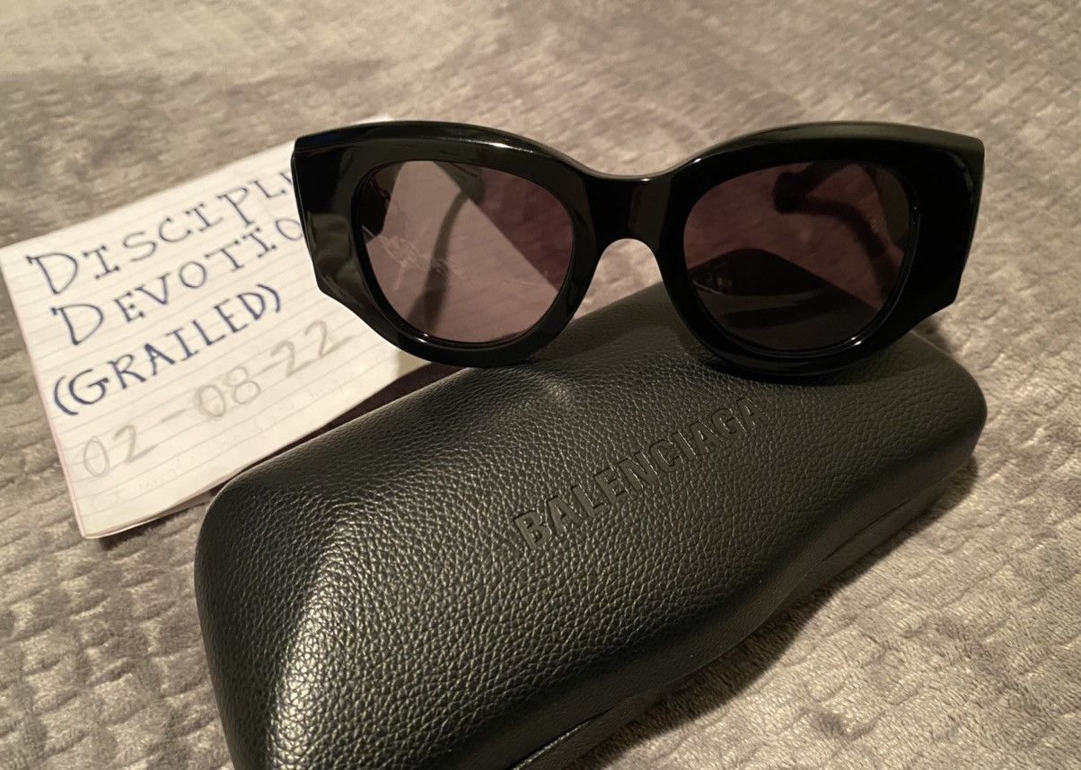 Balenciaga Balenciaga Paris Cat Sunglasses Size ONE SIZE - 7 Thumbnail