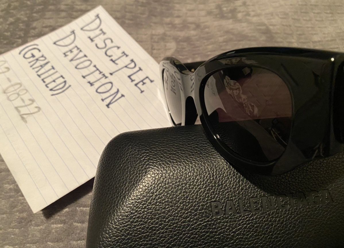 Balenciaga Balenciaga Paris Cat Sunglasses Size ONE SIZE - 13 Thumbnail
