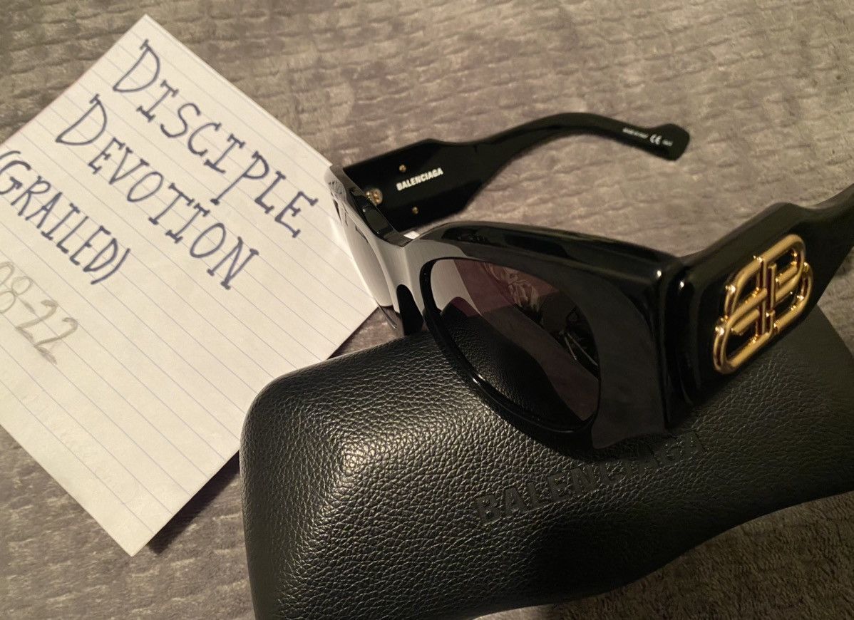 Balenciaga Balenciaga Paris Cat Sunglasses Size ONE SIZE - 18 Thumbnail