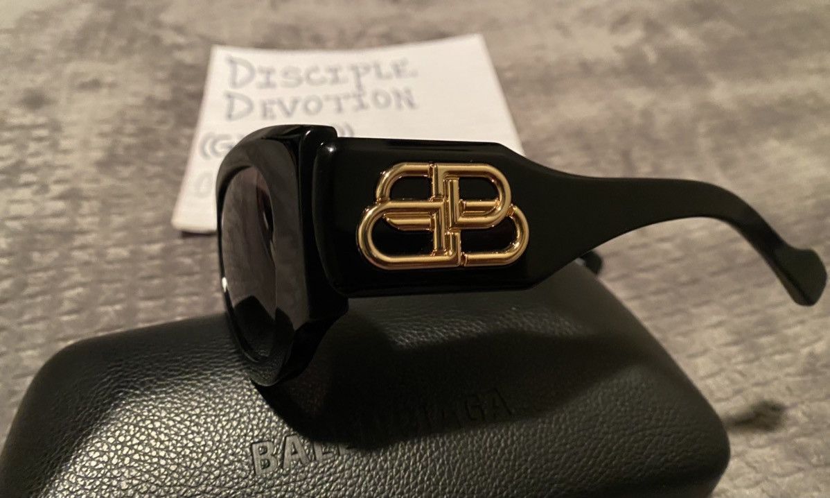 Balenciaga Balenciaga Paris Cat Sunglasses Size ONE SIZE - 6 Thumbnail