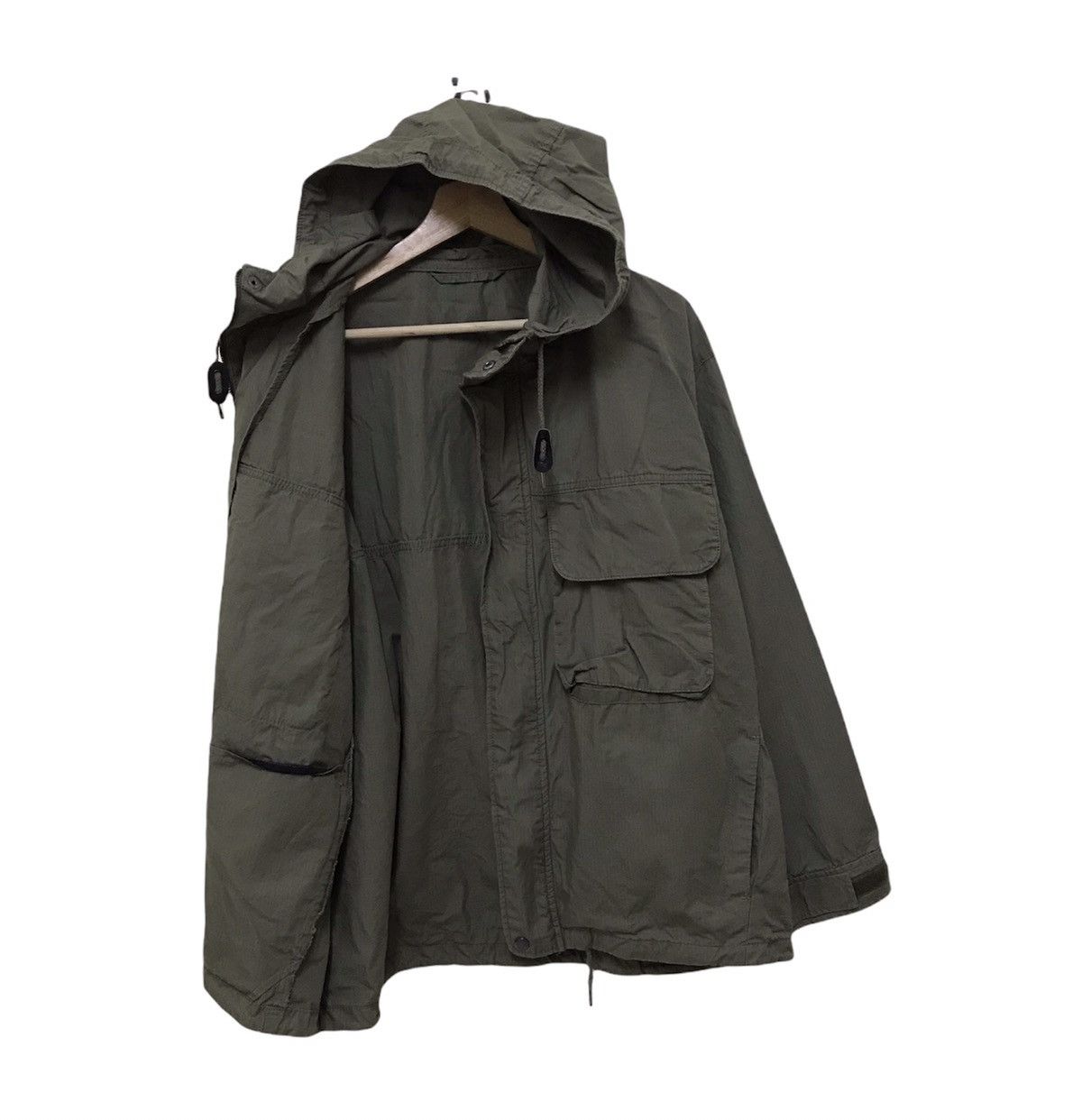 Japanese Brand Japan Brand Minimalist Hoodie Jacket Multipocket Size US L / EU 52-54 / 3 - 1 Thumbnail