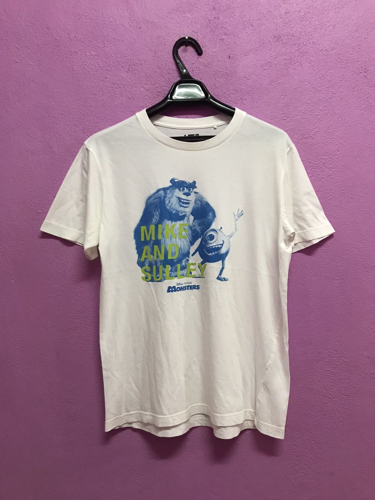 Uniqlo Mike And Sulley Monsters University Tee Size M Size US M / EU 48-50 / 2 - 1 Thumbnail