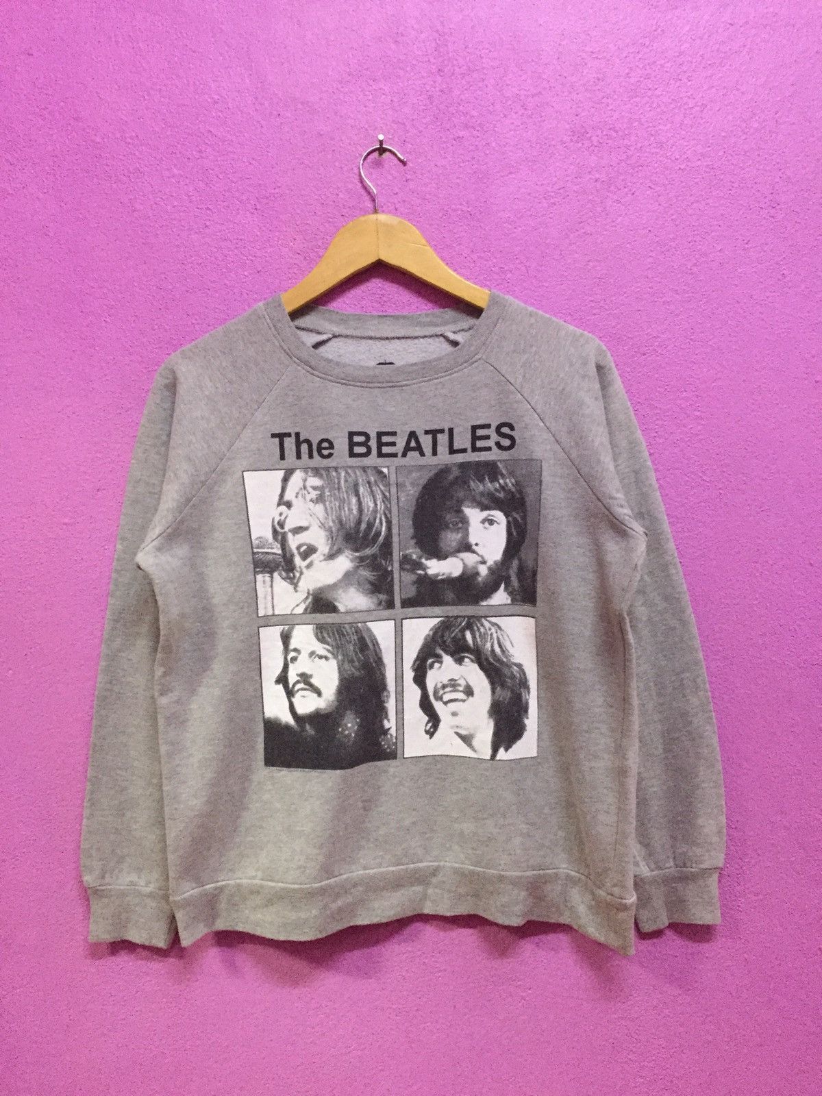 Band Tees The Beatles Band Sweatshirts Size M Size US M / EU 48-50 / 2 - 1 Thumbnail