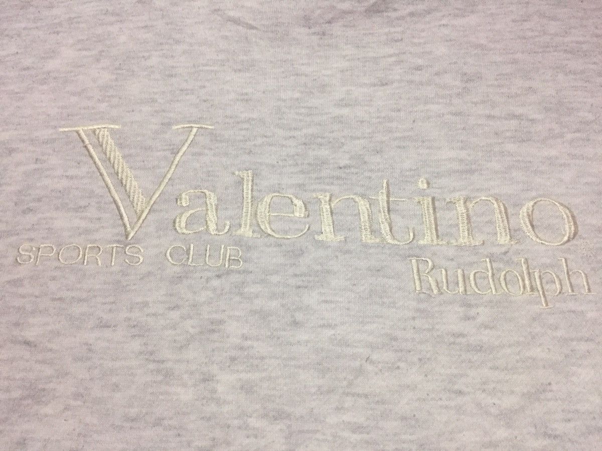 Valentino Vintage 90’s Rudolph Valentino Sports Sweatshirts Size L Size US L / EU 52-54 / 3 - 3 Thumbnail