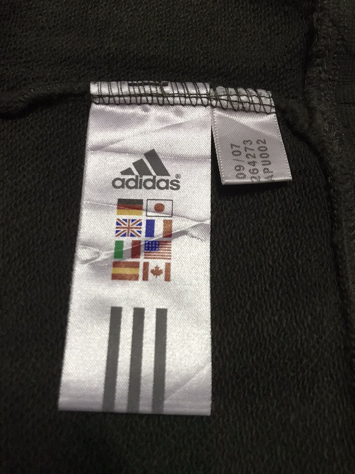 Adidas Adidas sweatshirt size L Size US L / EU 52-54 / 3 - 3 Thumbnail