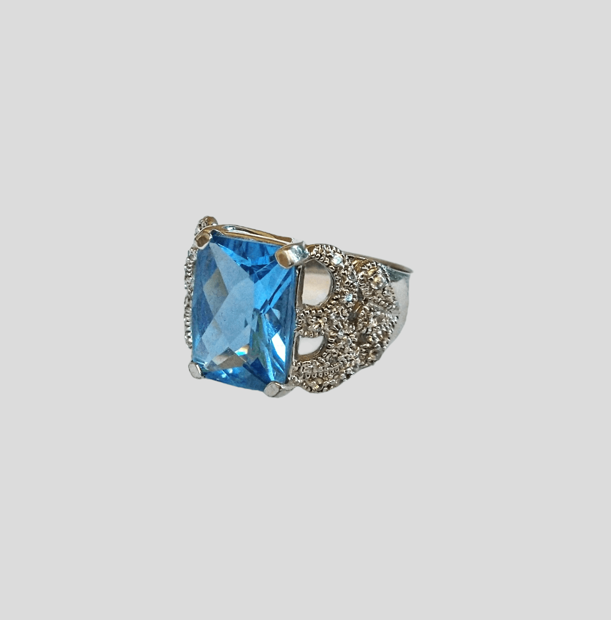Jewelry Sterling Silver Ring Size 9 Faux Blue Topaz Size ONE SIZE - 2 Thumbnail