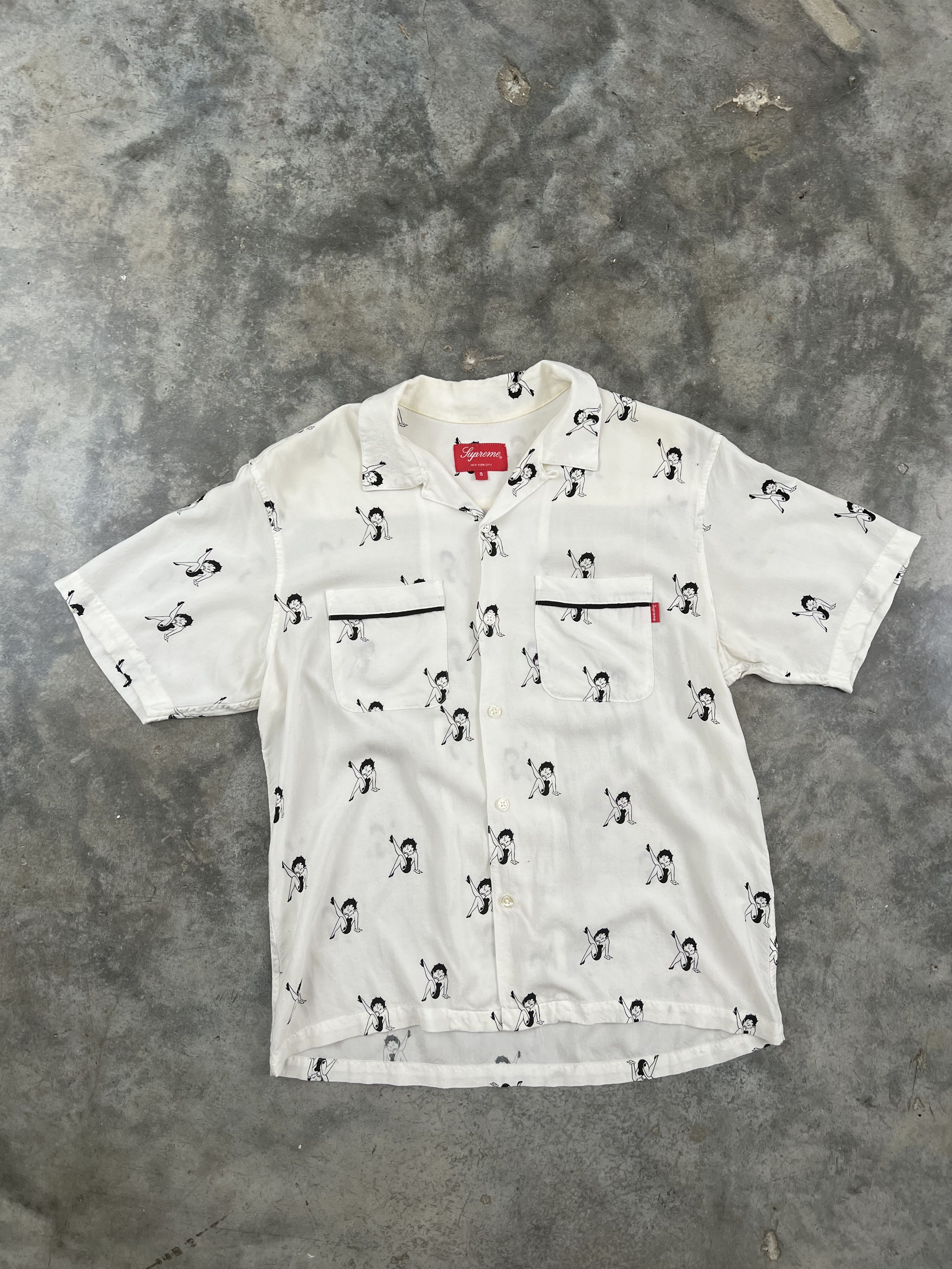 Supreme Supreme x Betty Boop Short Sleeve Camp Shirt White Small 🥣 |  Grailed