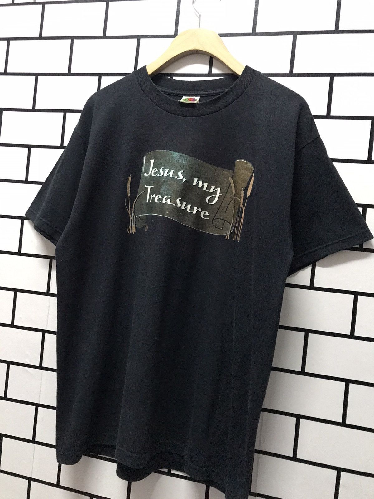 Vintage Vintage 90’s Jesus My Treasure Tshirt Size US M / EU 48-50 / 2 - 3 Thumbnail