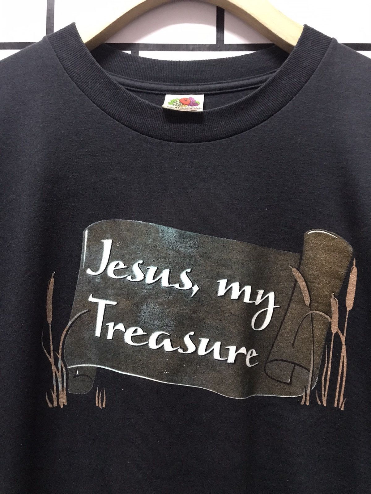Vintage Vintage 90’s Jesus My Treasure Tshirt Size US M / EU 48-50 / 2 - 5 Thumbnail